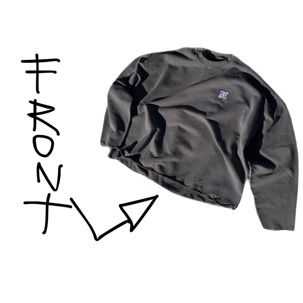 VU~INTĒJIGURĒ SWEATER 1